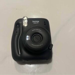 Instax Mini 11 Camera - Classic Black